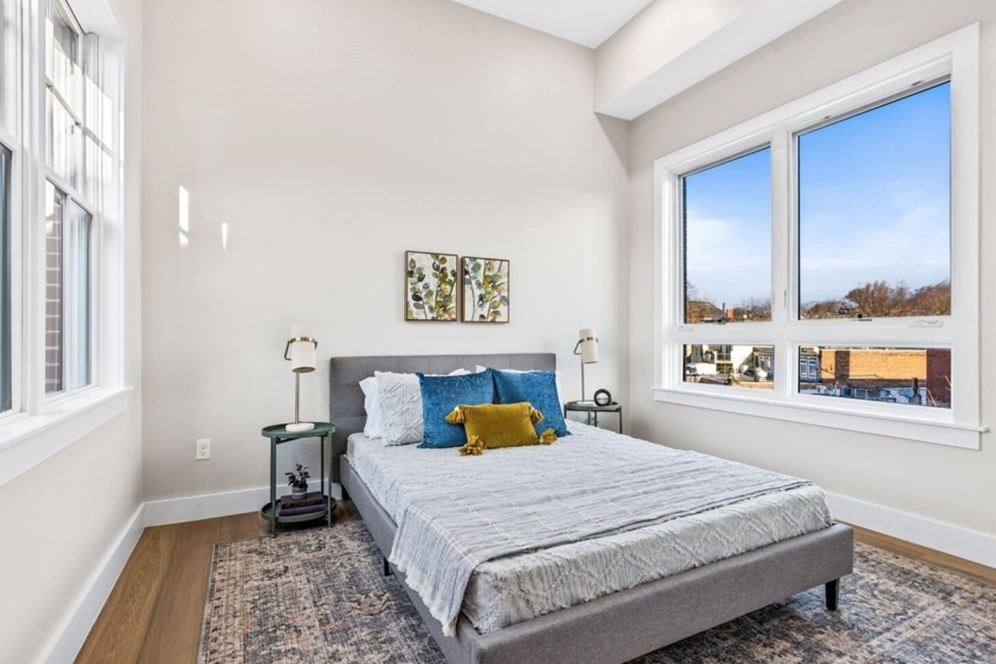 300 Somerville Ave, Ward Two