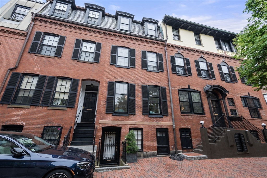 2 Mount Vernon Sq, Beacon Hill