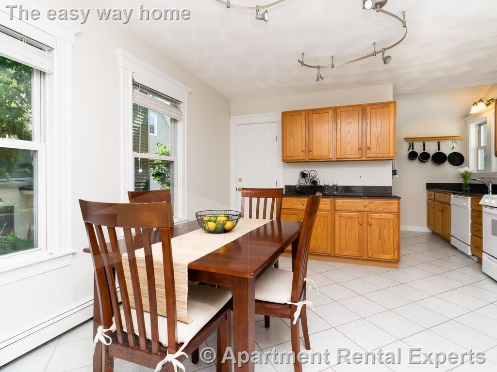 6 Clifton St, Davis Square