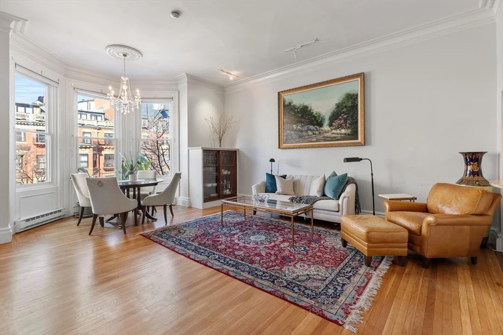 263 Beacon St, Back Bay
