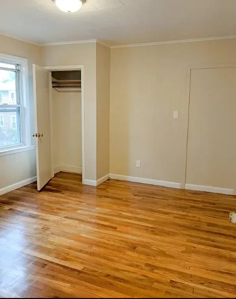 58 Buzzell Ln, South Medford