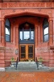 271 Dartmouth St, Back Bay