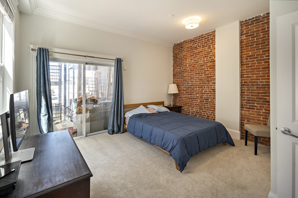 3 Seaver St, East Boston