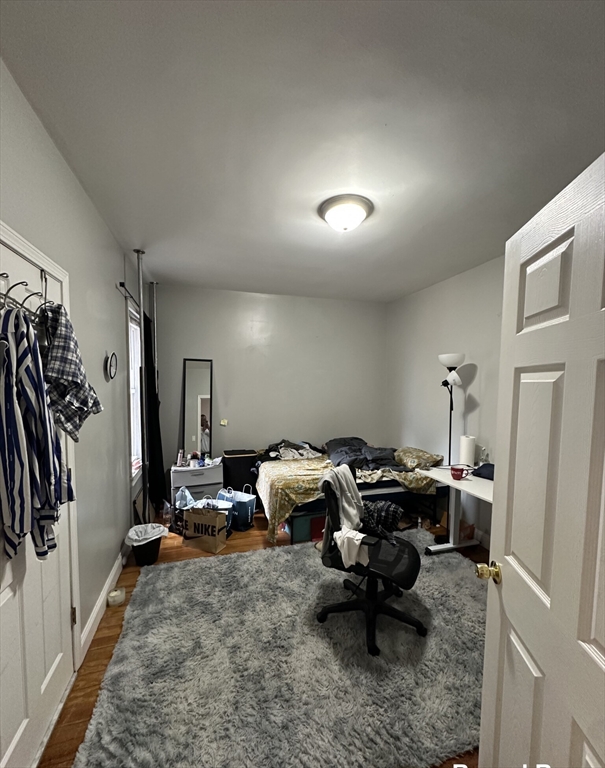 8 Montfern Ave, Brighton