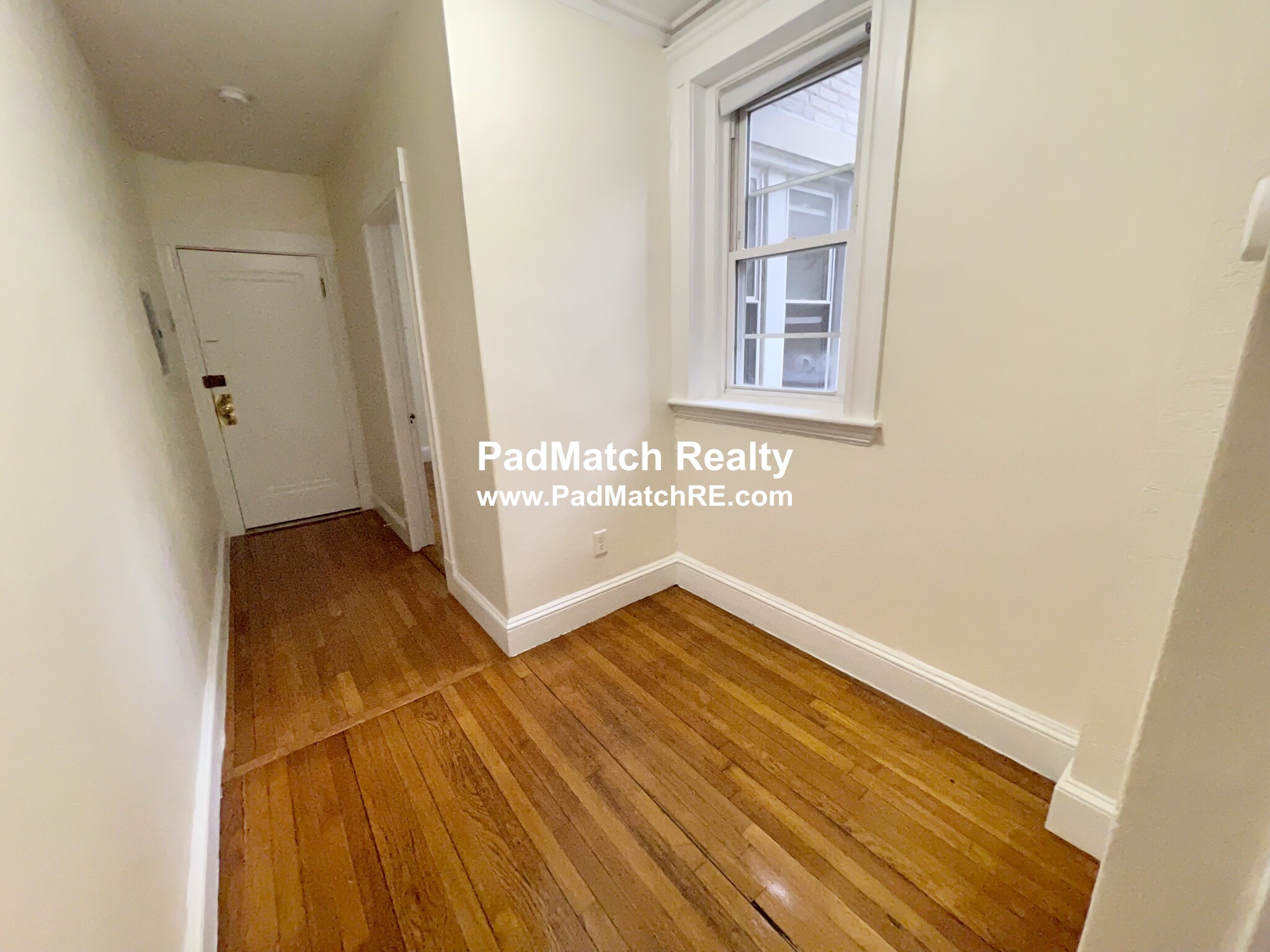 1175 Boylston St, Fenway