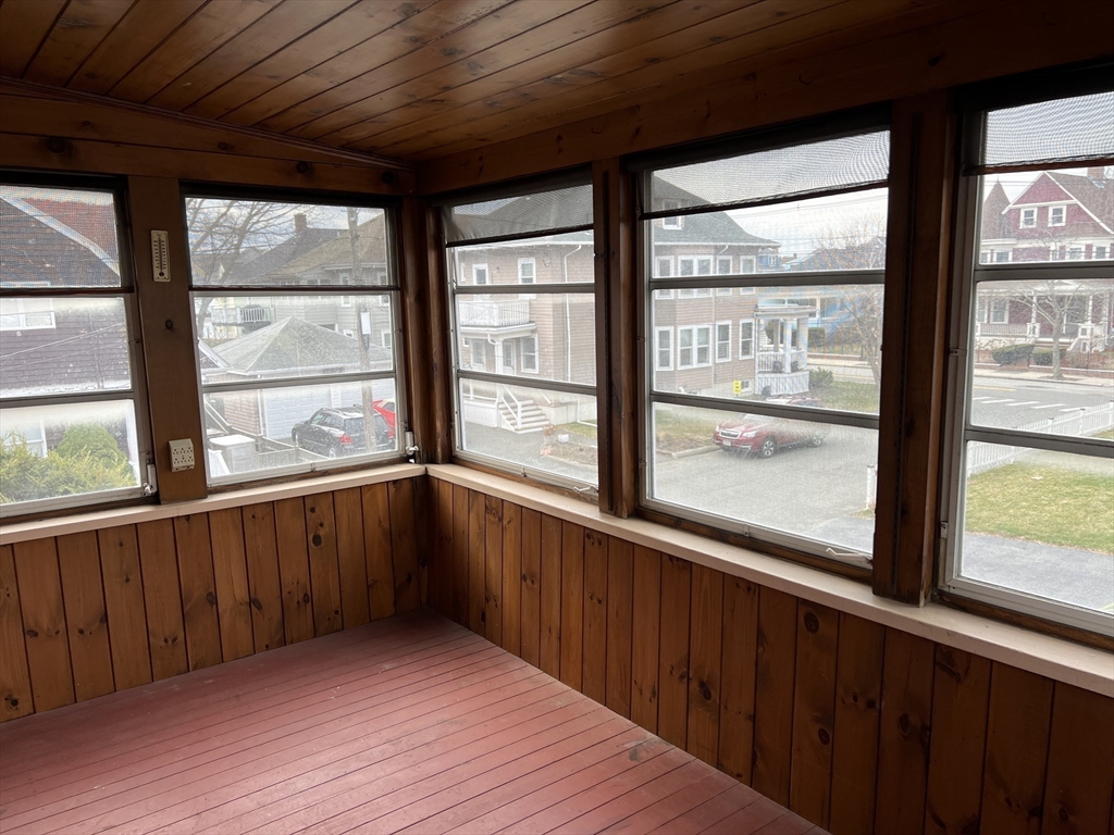 18 James Ave, Winthrop