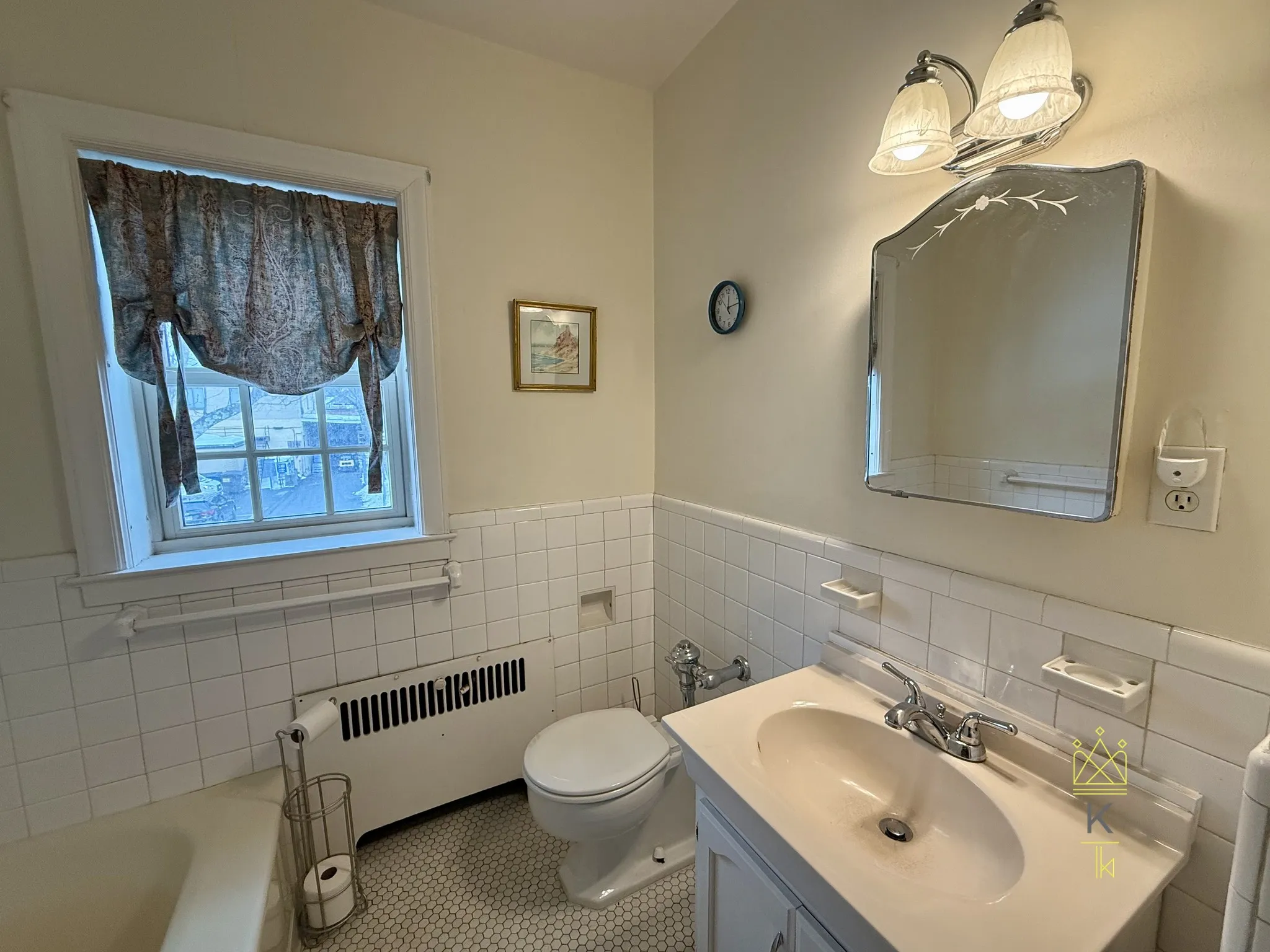 312 Washington St, Wellesley