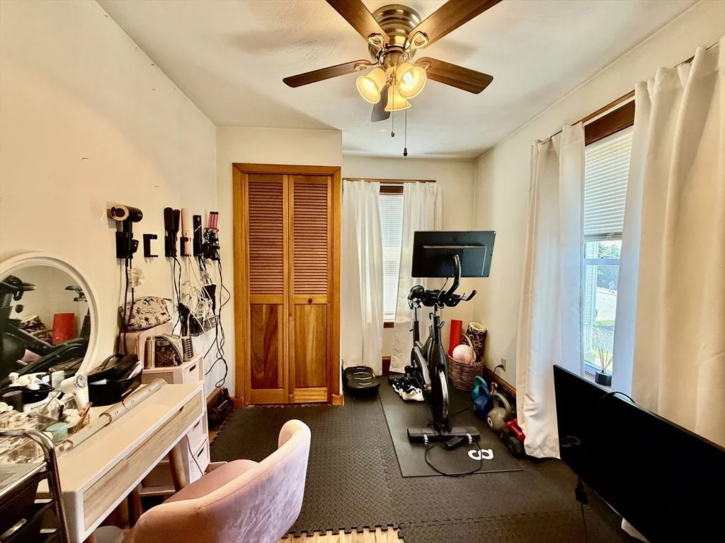 91 Shore Dr, Ten Hills