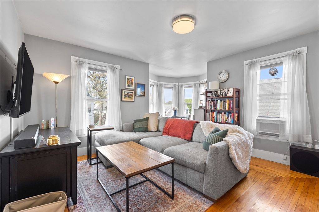 18 Horace St, Malden