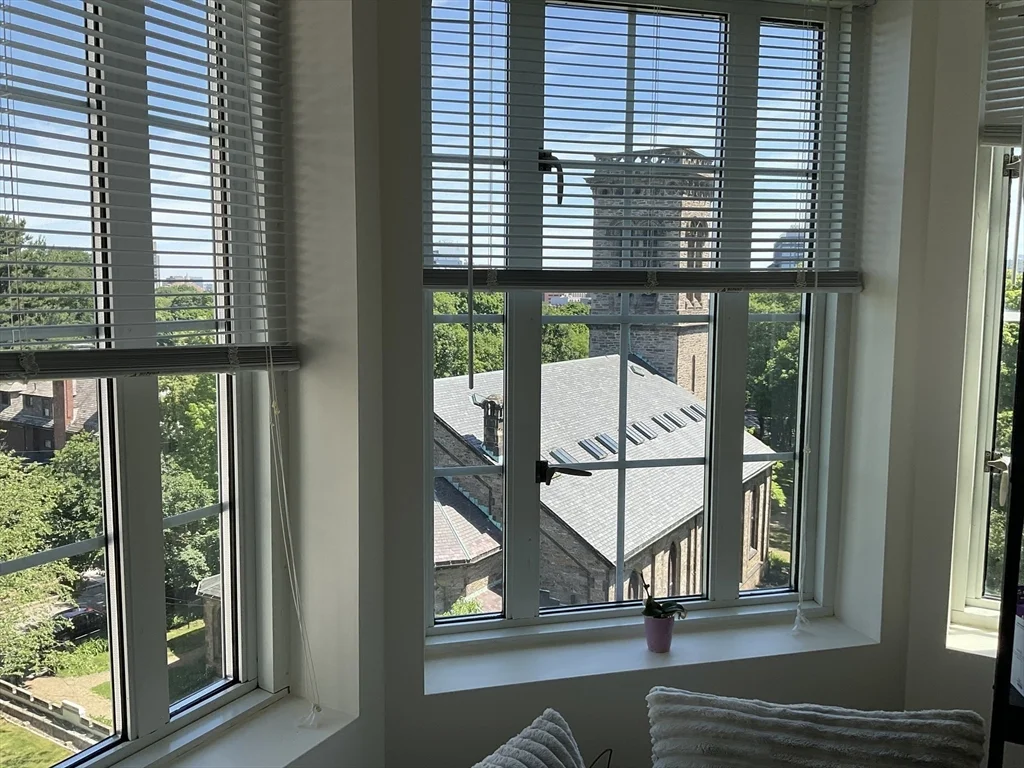20 Chapel, Coolidge Corner