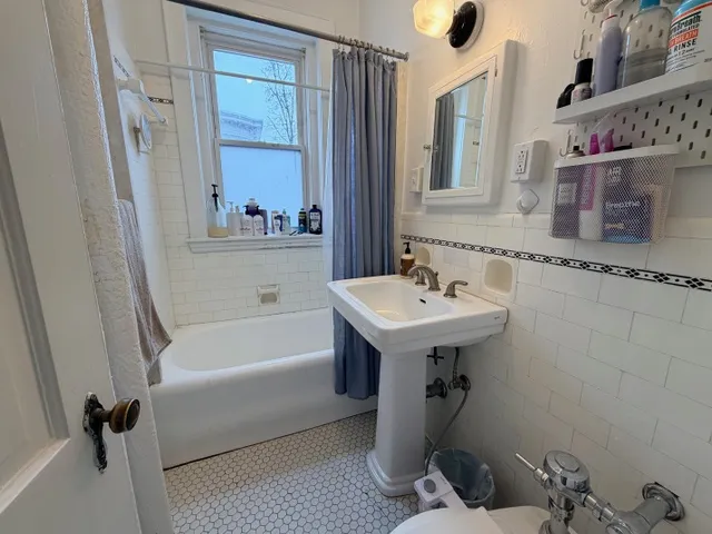 71 Martin St, Neighborhood Nine