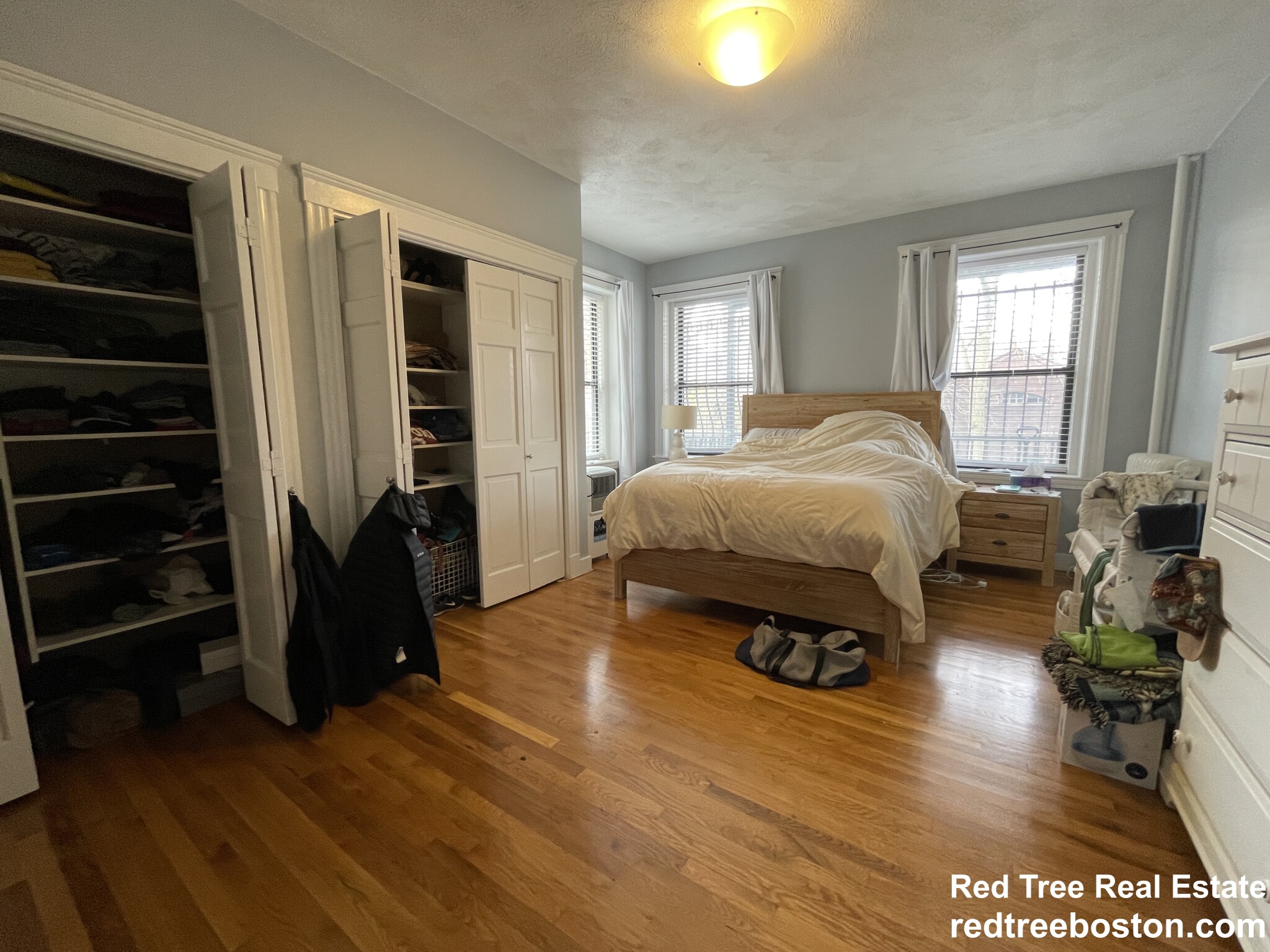 1038 Beacon St, Brookline