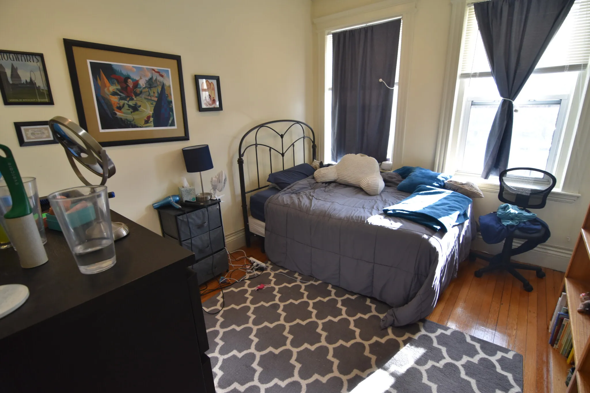 100 Queensberry St, Fenway