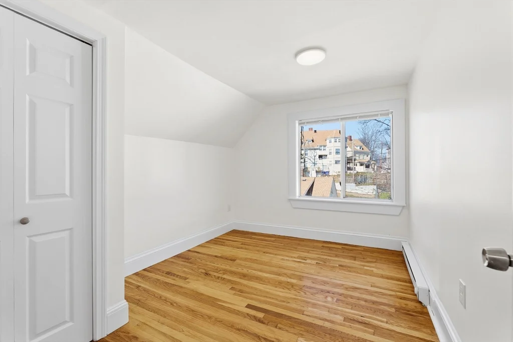 70 Bellevue St, Dorchester