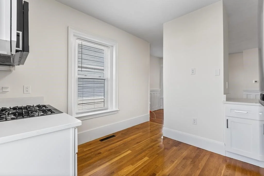 305 Medford St, Winter Hill