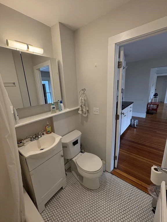 755 Somerville Ave, Porter Square