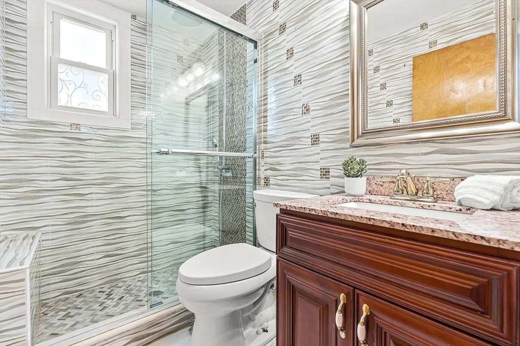 35 Fells Avenue Ter, North Medford