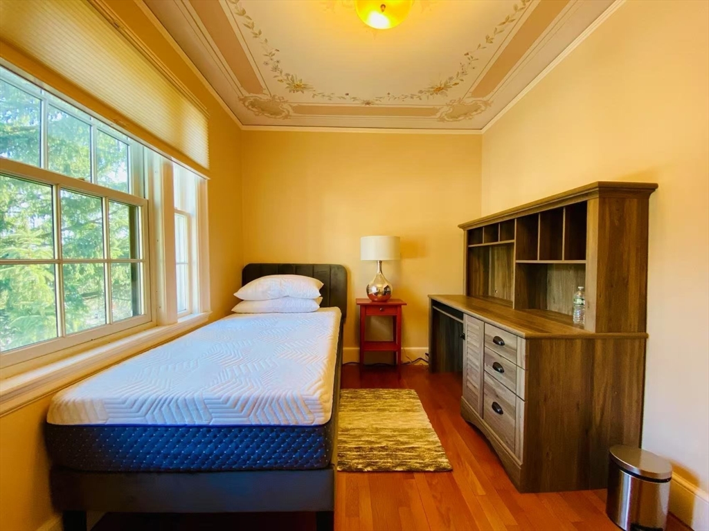 2 Arden Rd, Watertown