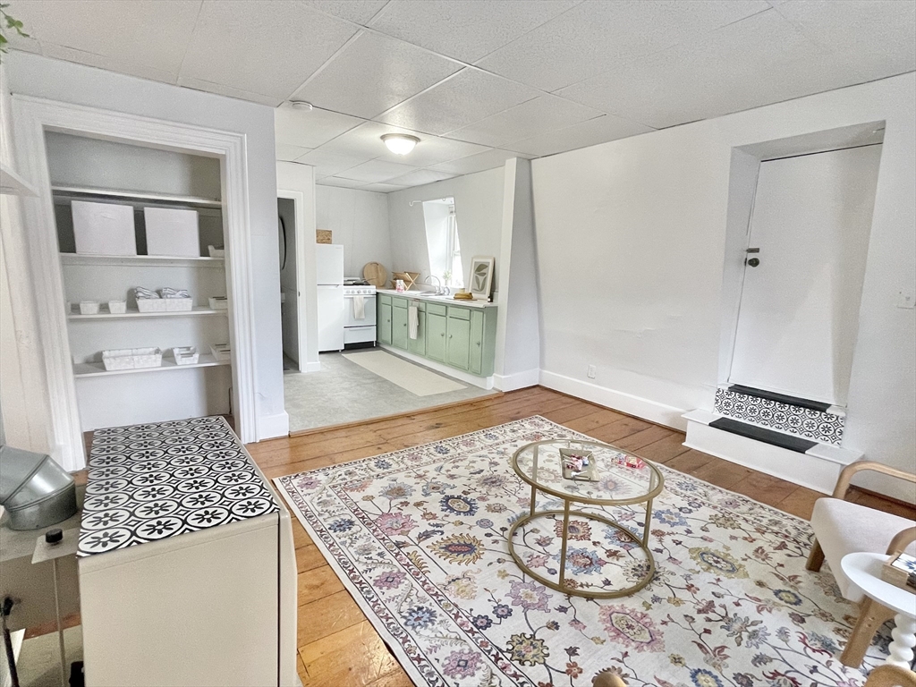 14 Auburn St, Worcester