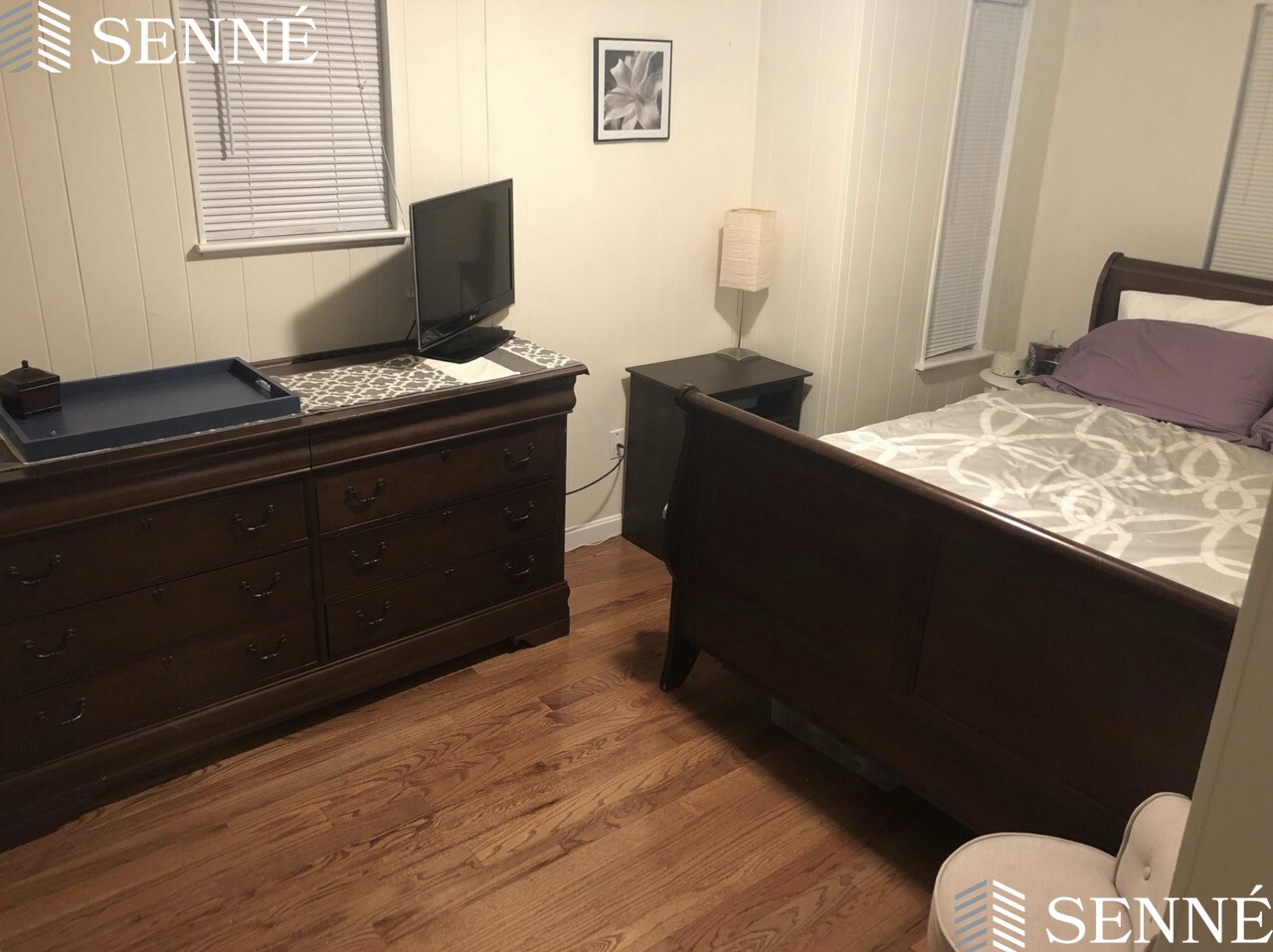 57 Cedar St, North Cambridge