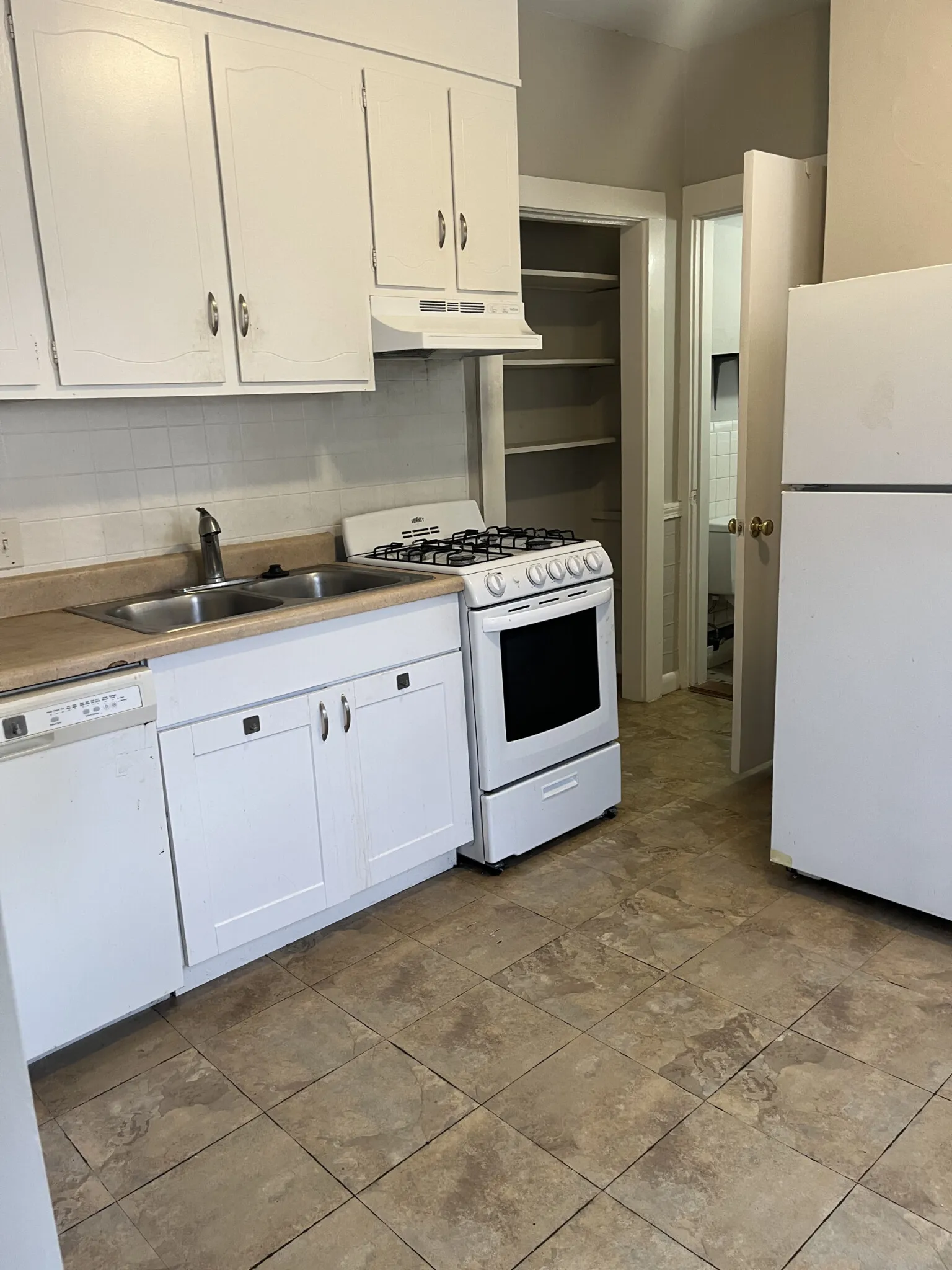 9 Elmer St, Riverside