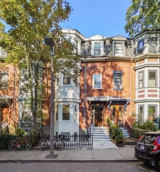 46 Sheridan St, Jamaica Plain