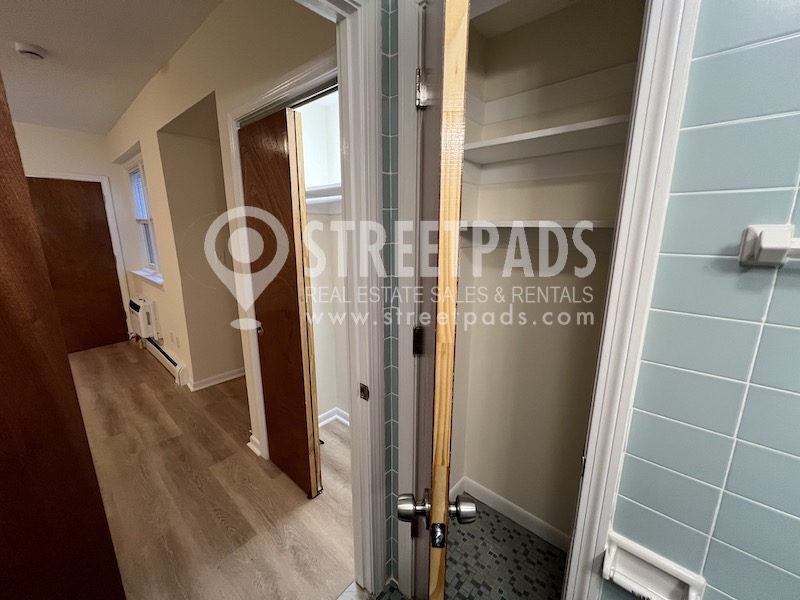 2018 Commonwealth Ave, Brighton