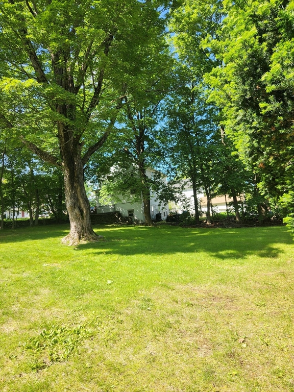 285 Main St, Spencer