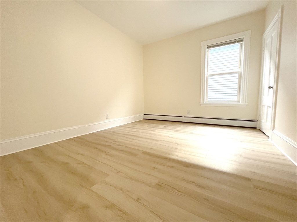 84 Calumet St, Mission Hill