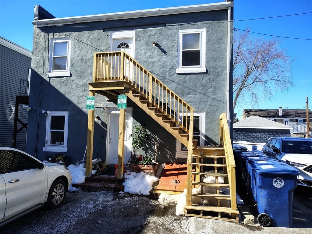 122 Boston St, Salem