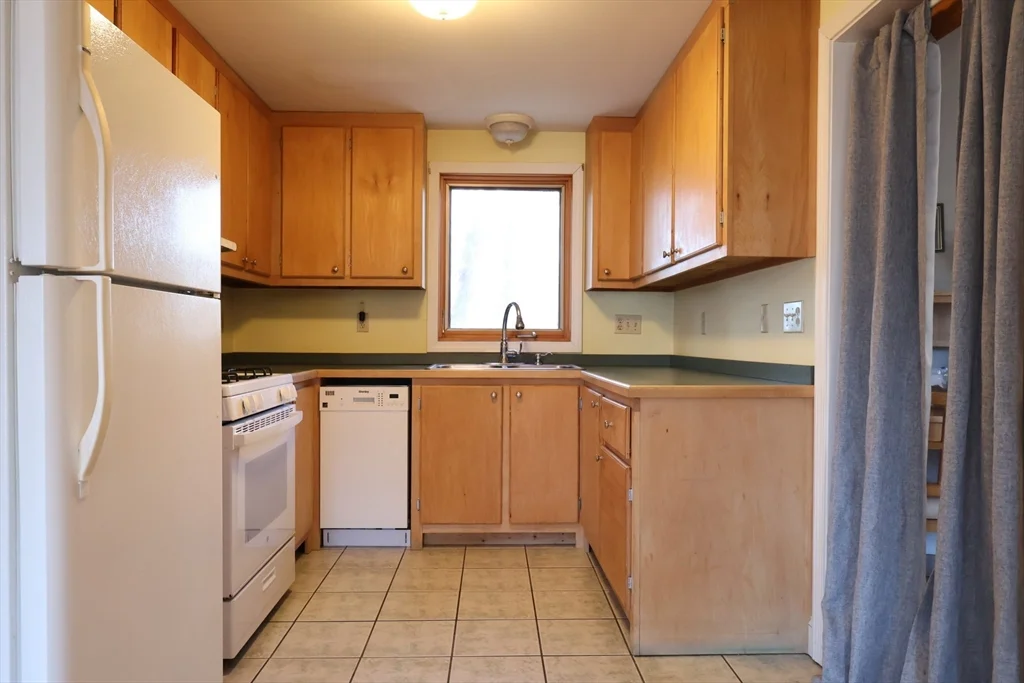 5 Yankee Way, Dartmouth