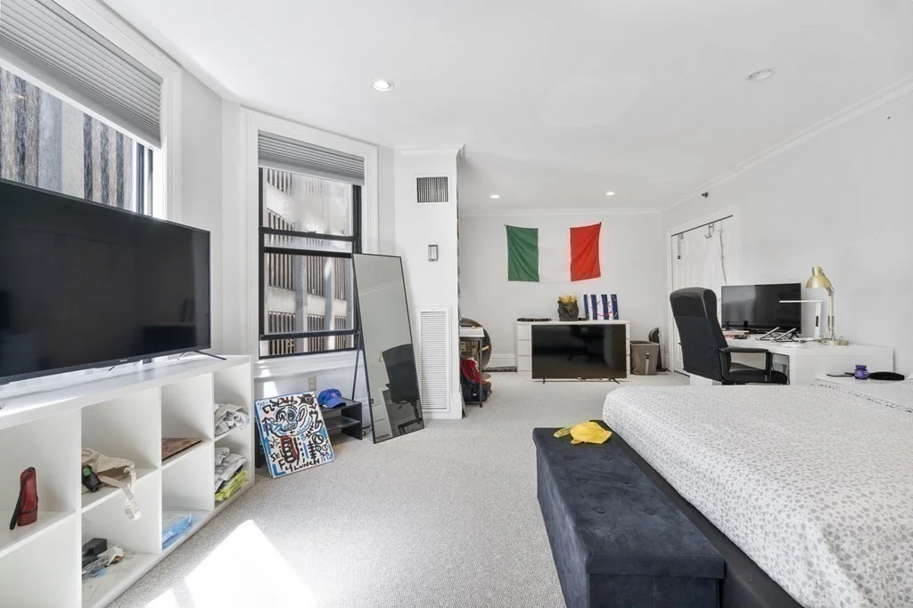 390 Commonwealth Ave, Back Bay