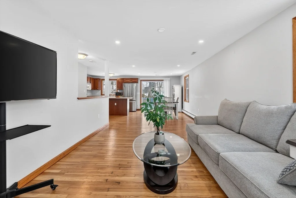 23 Cady St, Billerica