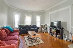 5 bed, 2 bath apartment for rent at 50 Holyoke St Unit 1, Porter Square — photo 3 of 6