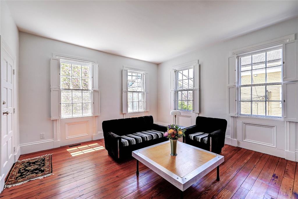 1 bed, 1 bath apartment for rent at 22 Halsey St Unit 2, College Hill — photo 3 of 18