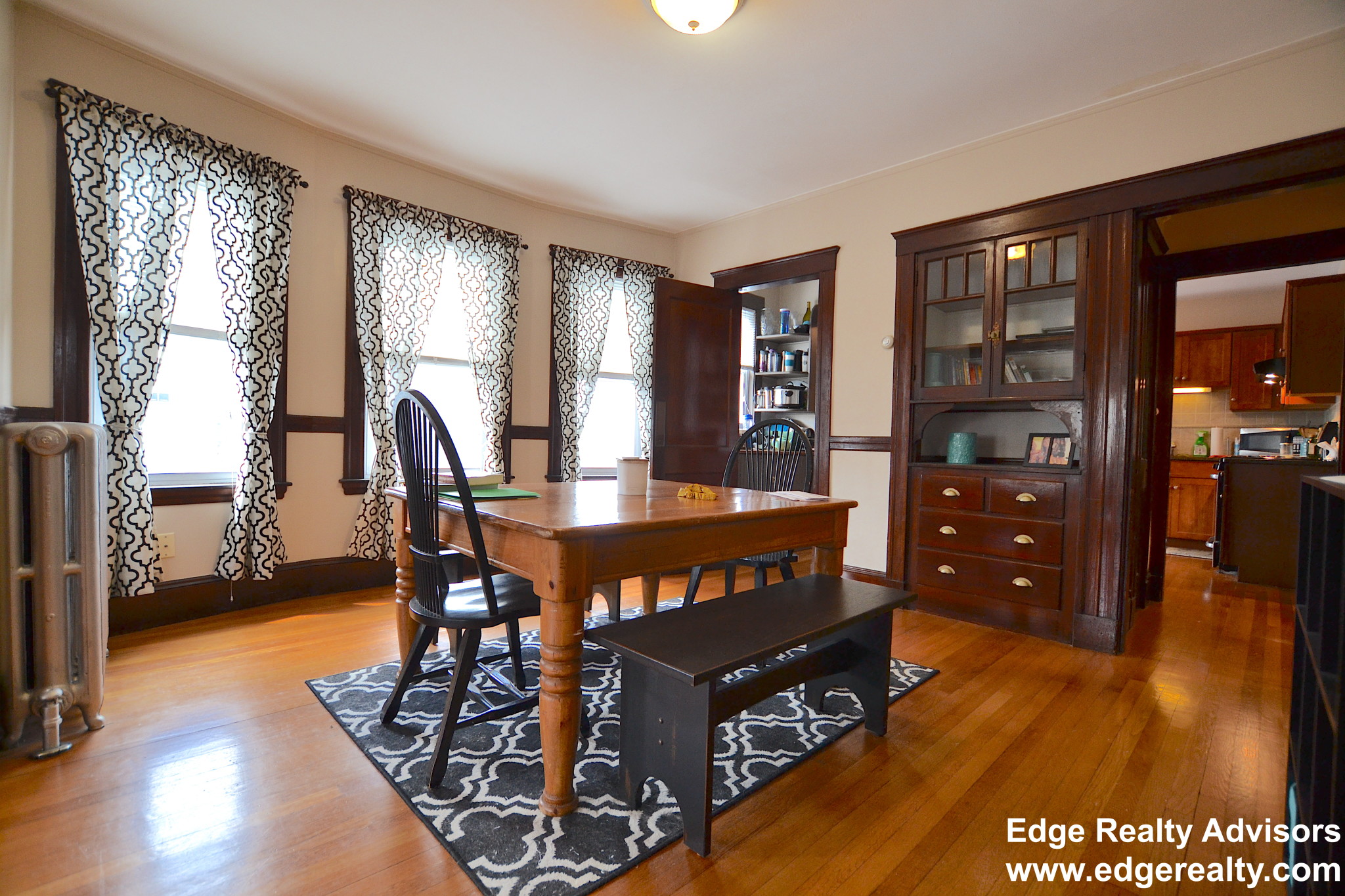 4 bed, 2 bath apartment for rent at 11 South Crescent Circuit Unit 2, Brighton — photo 3 of 15