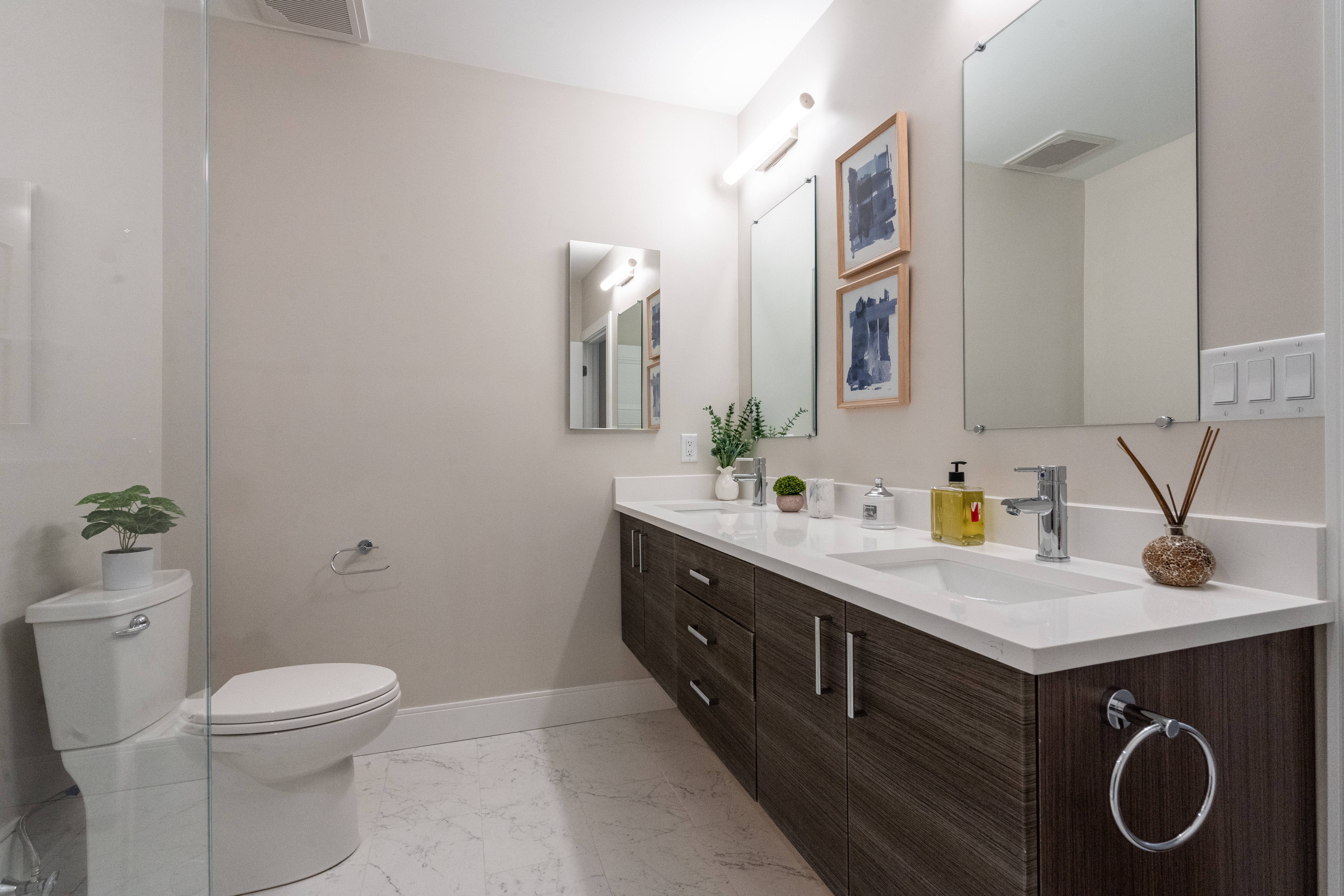 2 bed, 2 bath apartment for rent at 425 Lagrange St Unit 104, West Roxbury — photo 12 of 33