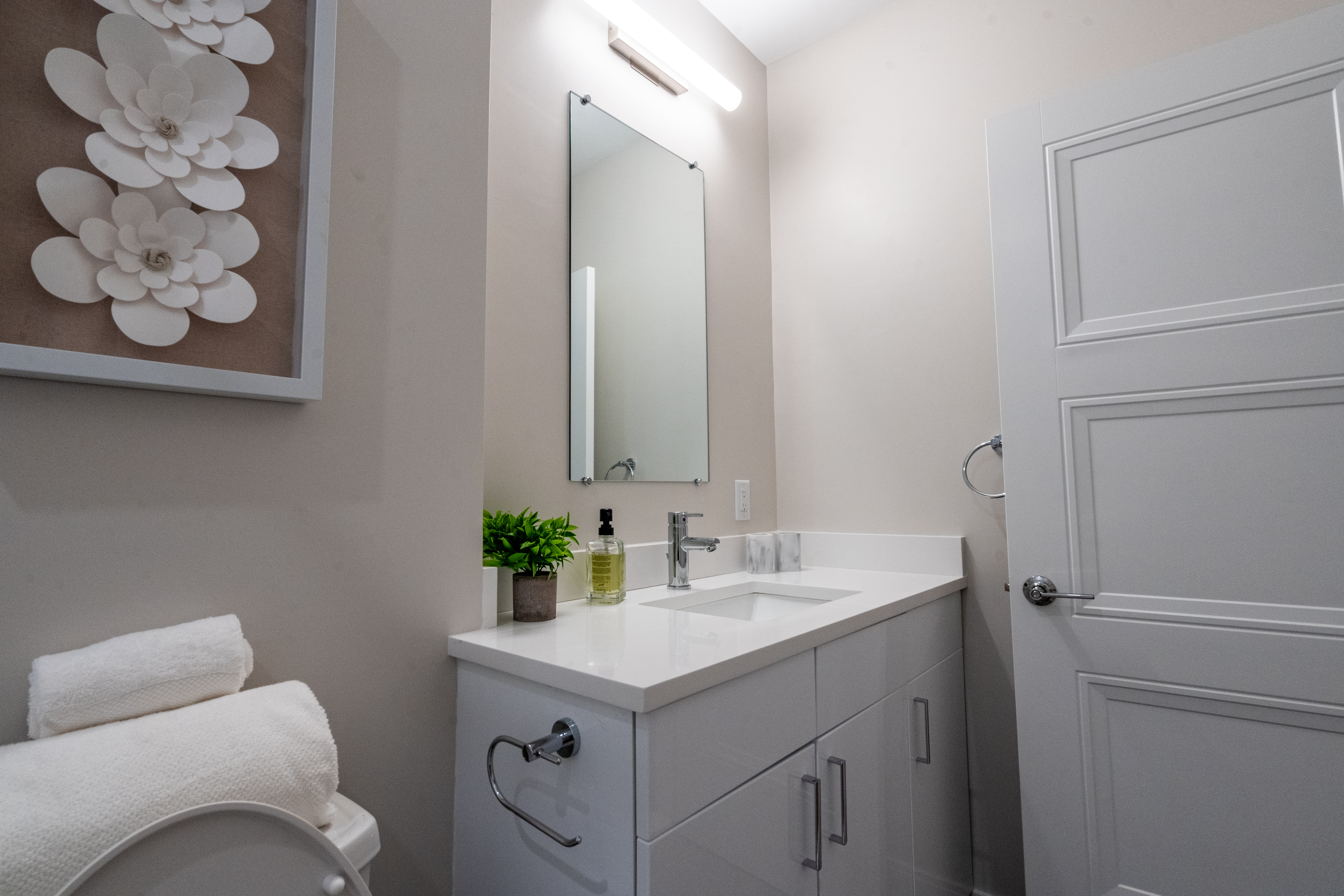 2 bed, 2 bath apartment for rent at 425 Lagrange St Unit 101, West Roxbury — photo 8 of 29