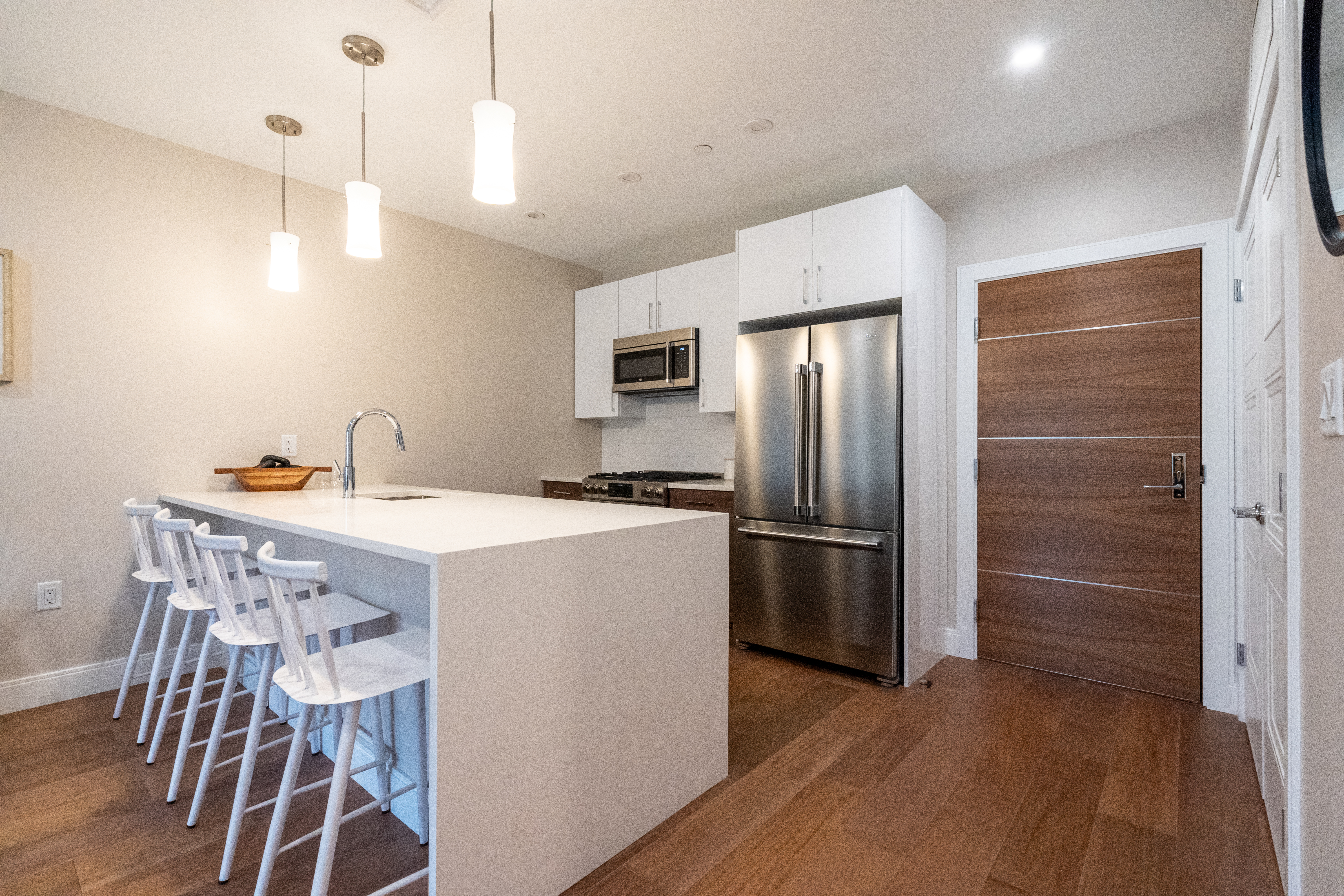 2 bed, 2 bath apartment for rent at 425 Lagrange St Unit 306, West Roxbury — photo 1 of 18