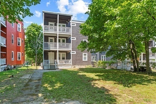 4 bed, 1.5 bath apartment for rent at 9 Bailey St Unit 3, Dorchester — photo 11 of 12