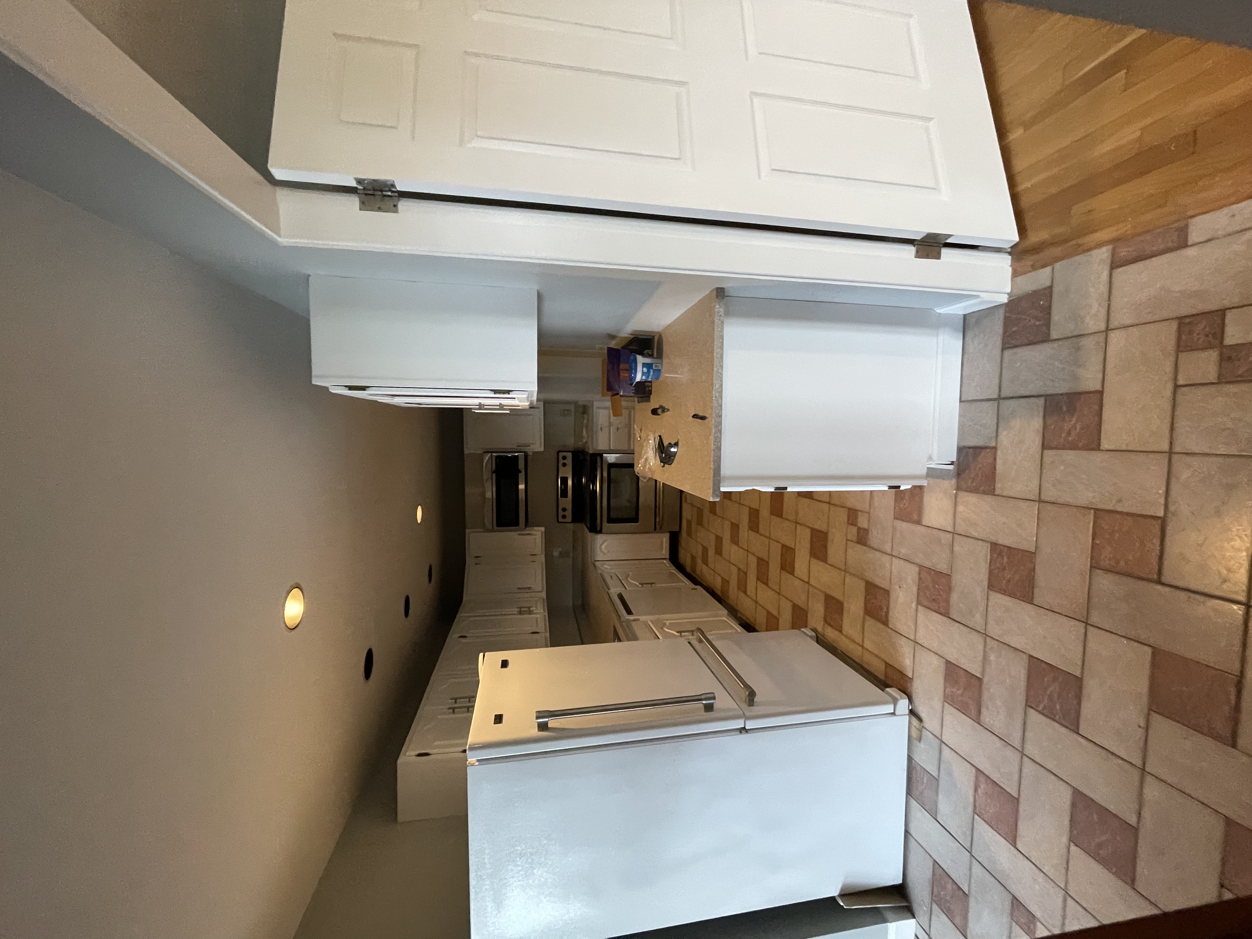 3 bed, 1 bath apartment for rent at 7 Dorchester St Unit 14, Quincy — photo 22 of 32