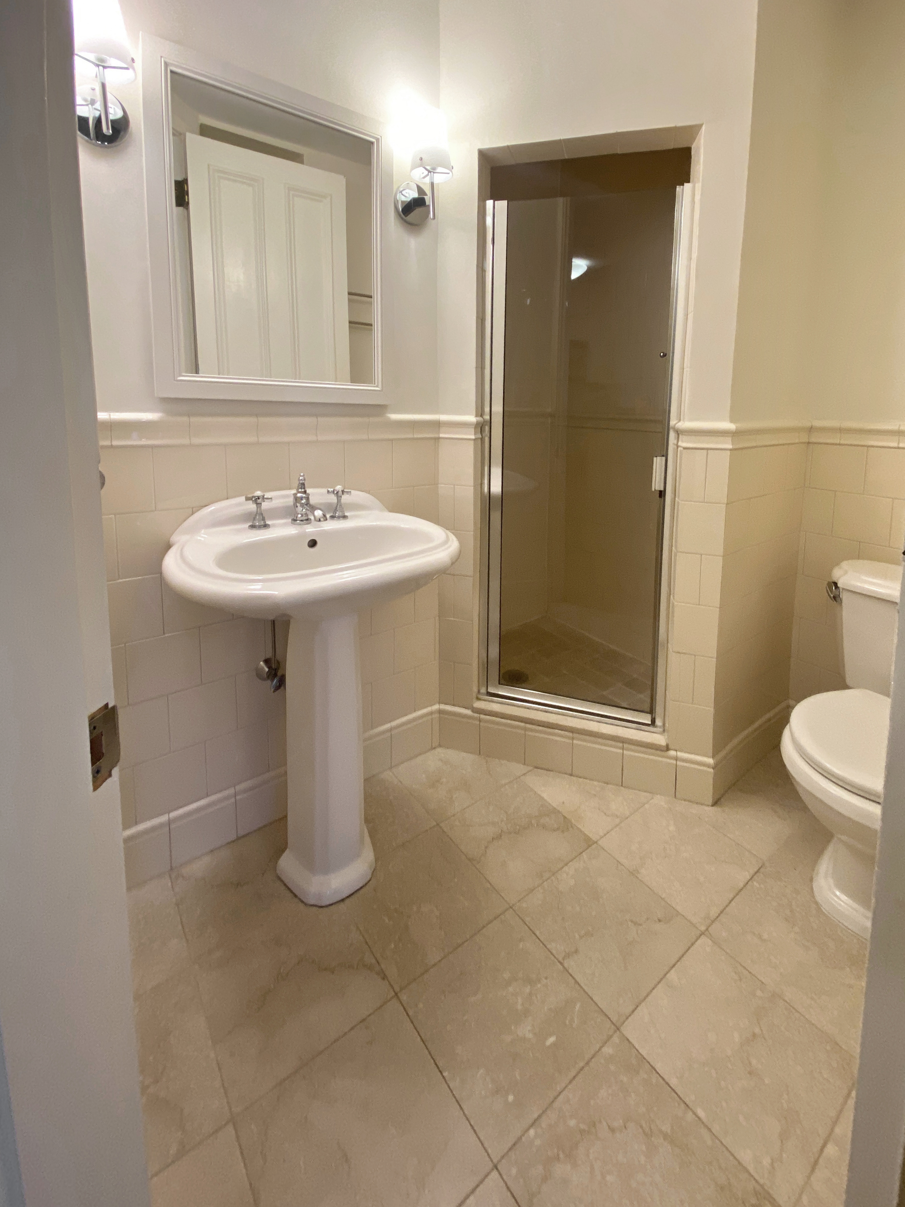 Studio bed, 1 bath apartment for rent at 80 Marlborough St Unit 6, Back Bay — photo 16 of 28