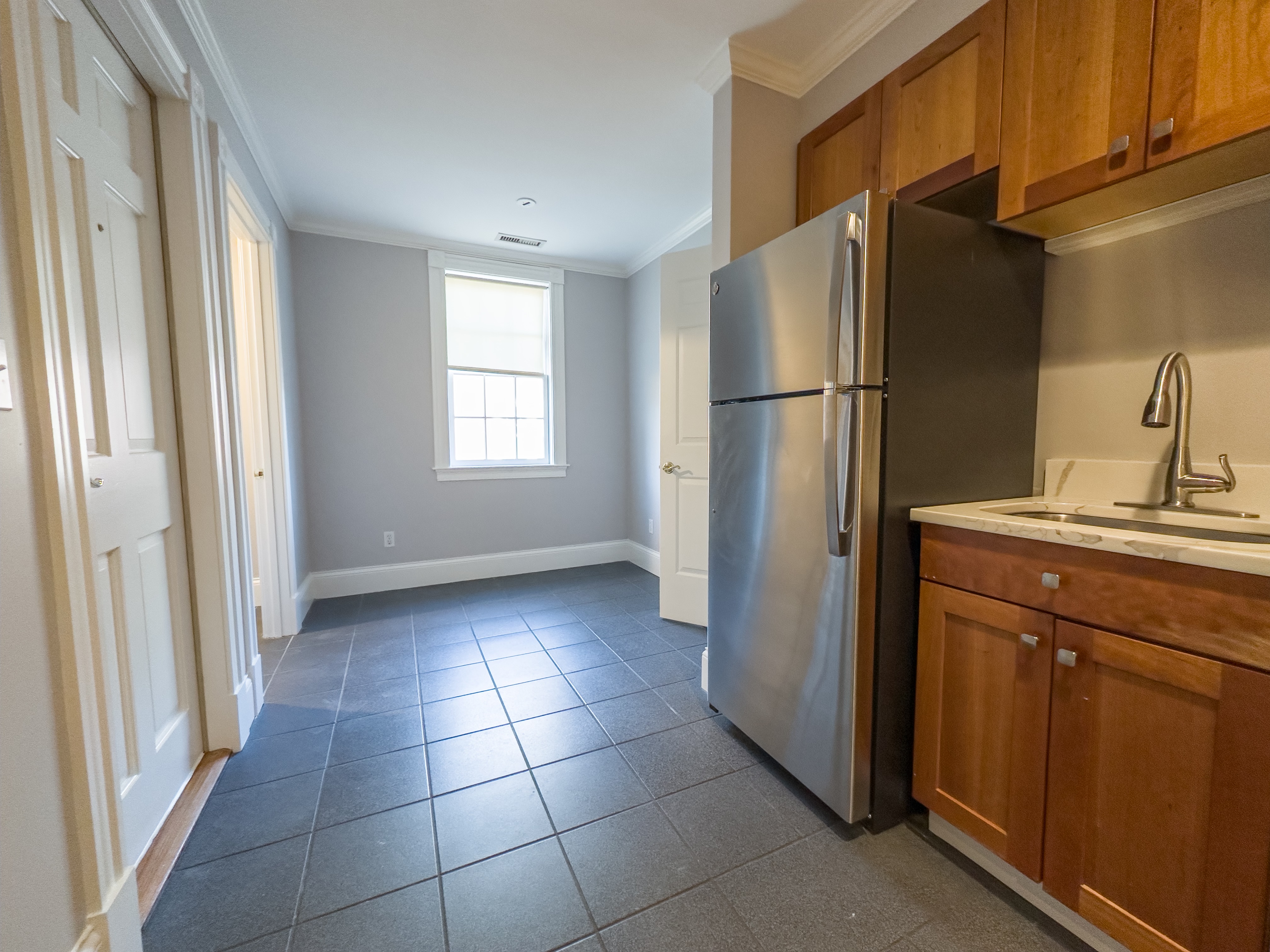 2 bed, 2 bath apartment for rent at 22 Garden St Unit 2, Harvard Square — photo 3 of 19