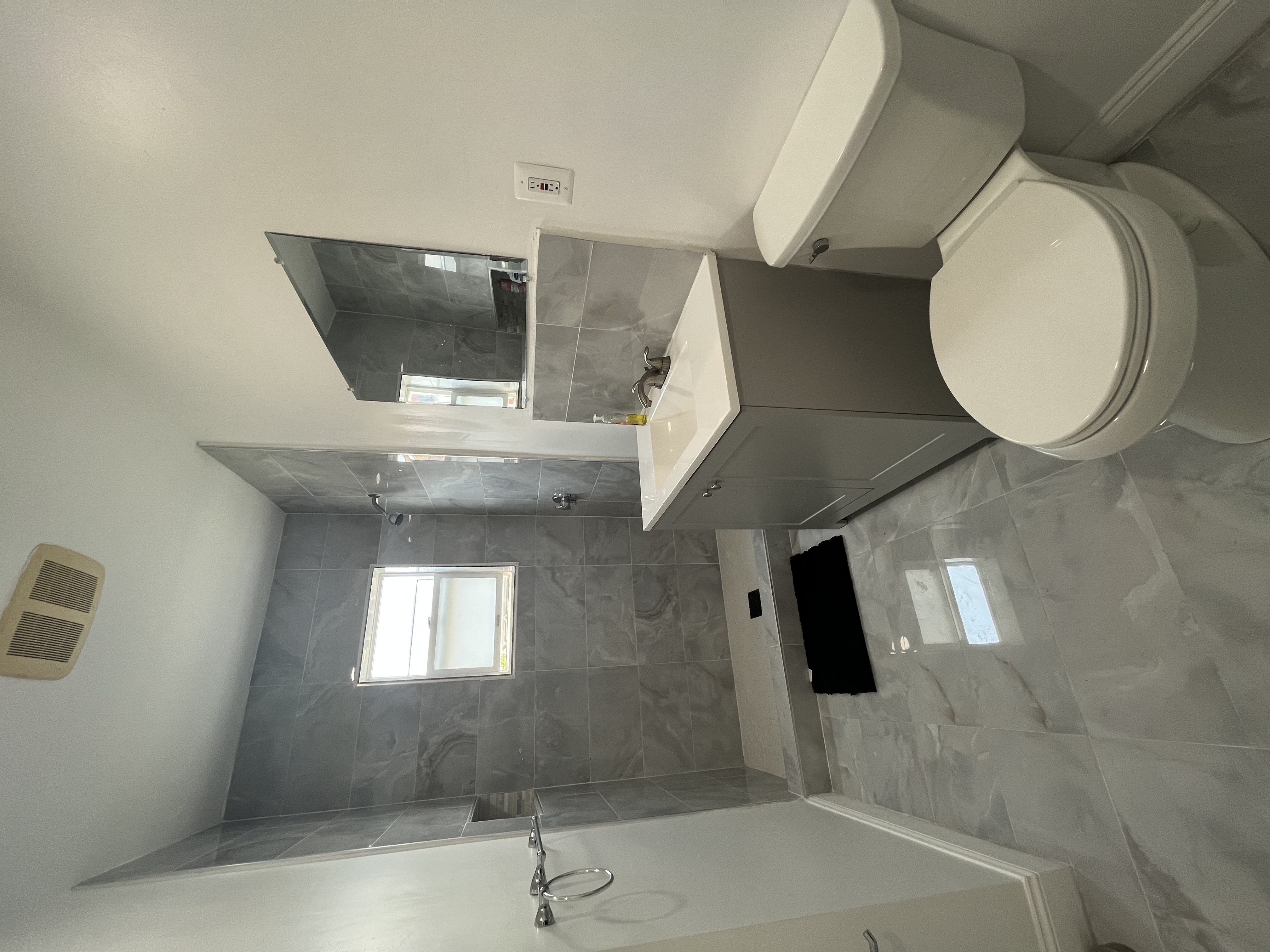 4 bed, 2 bath apartment for rent at 56 Pinckney St Unit 3, East Somerville — photo 10 of 16