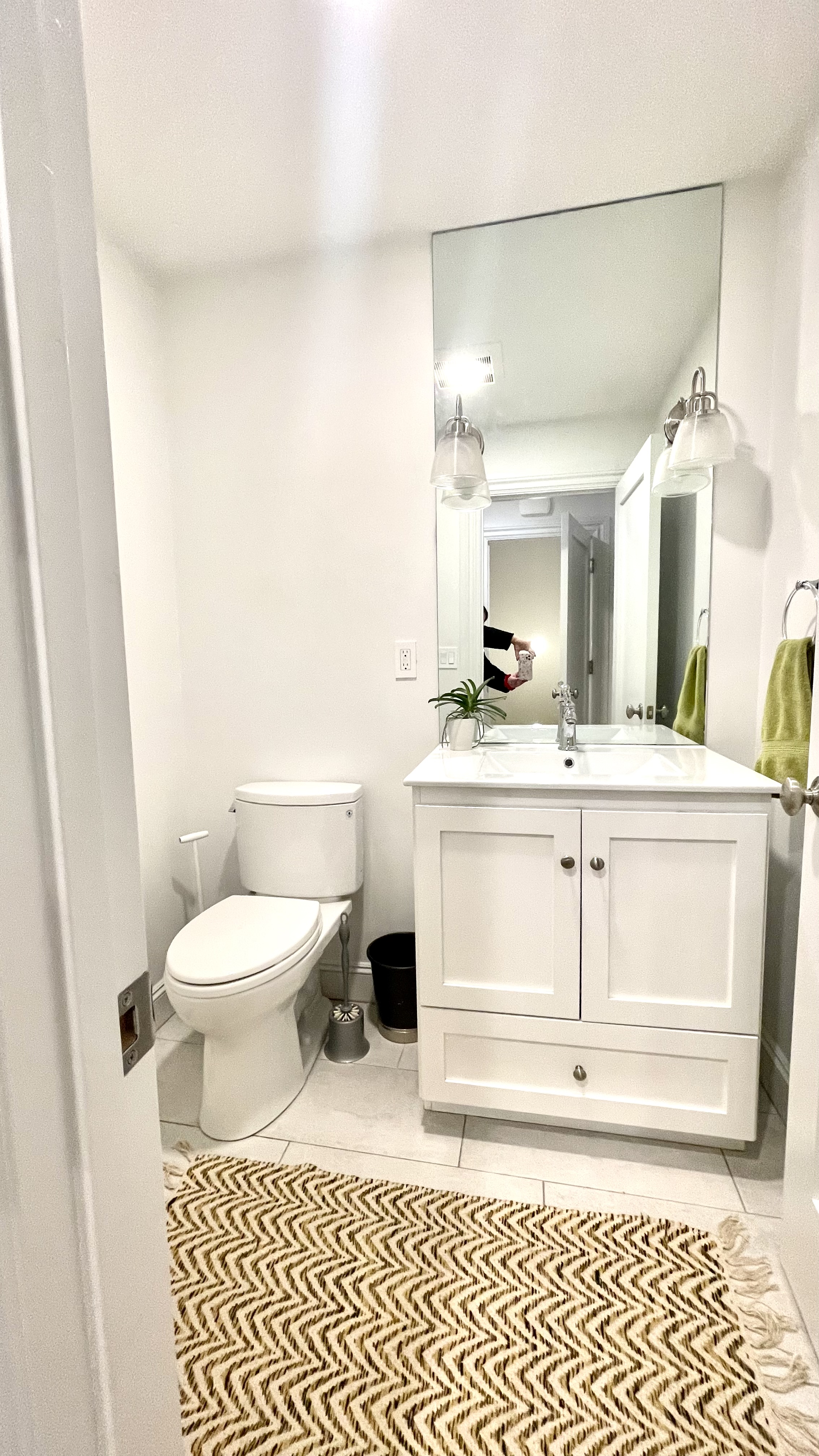 4 bed, 3.5 bath apartment for rent at 36 Horace St Unit 1, Union Square — photo 4 of 17