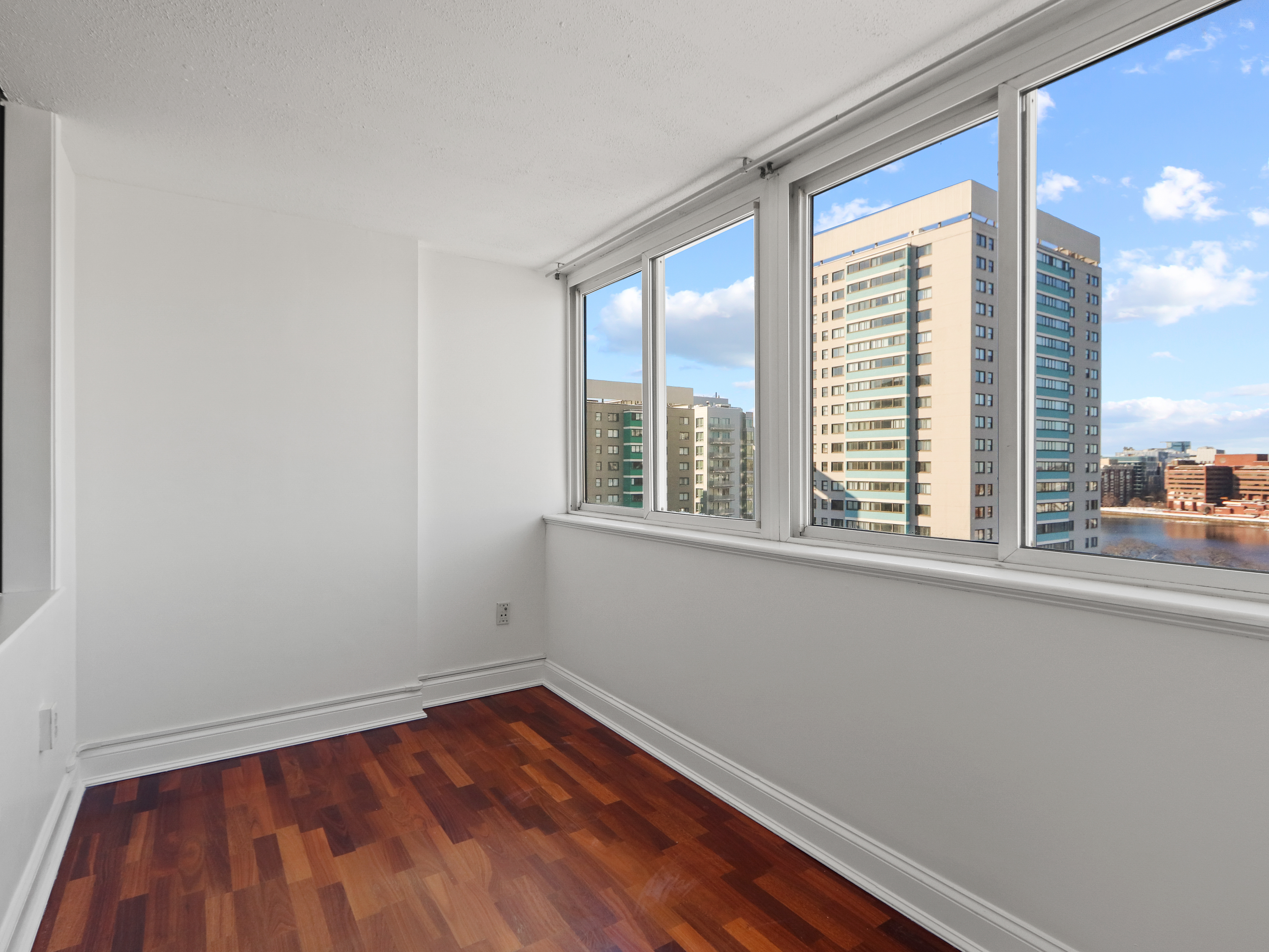 1 bed, 1 bath apartment for rent at 8 Whittier Pl Unit 14J, West End — photo 6 of 32