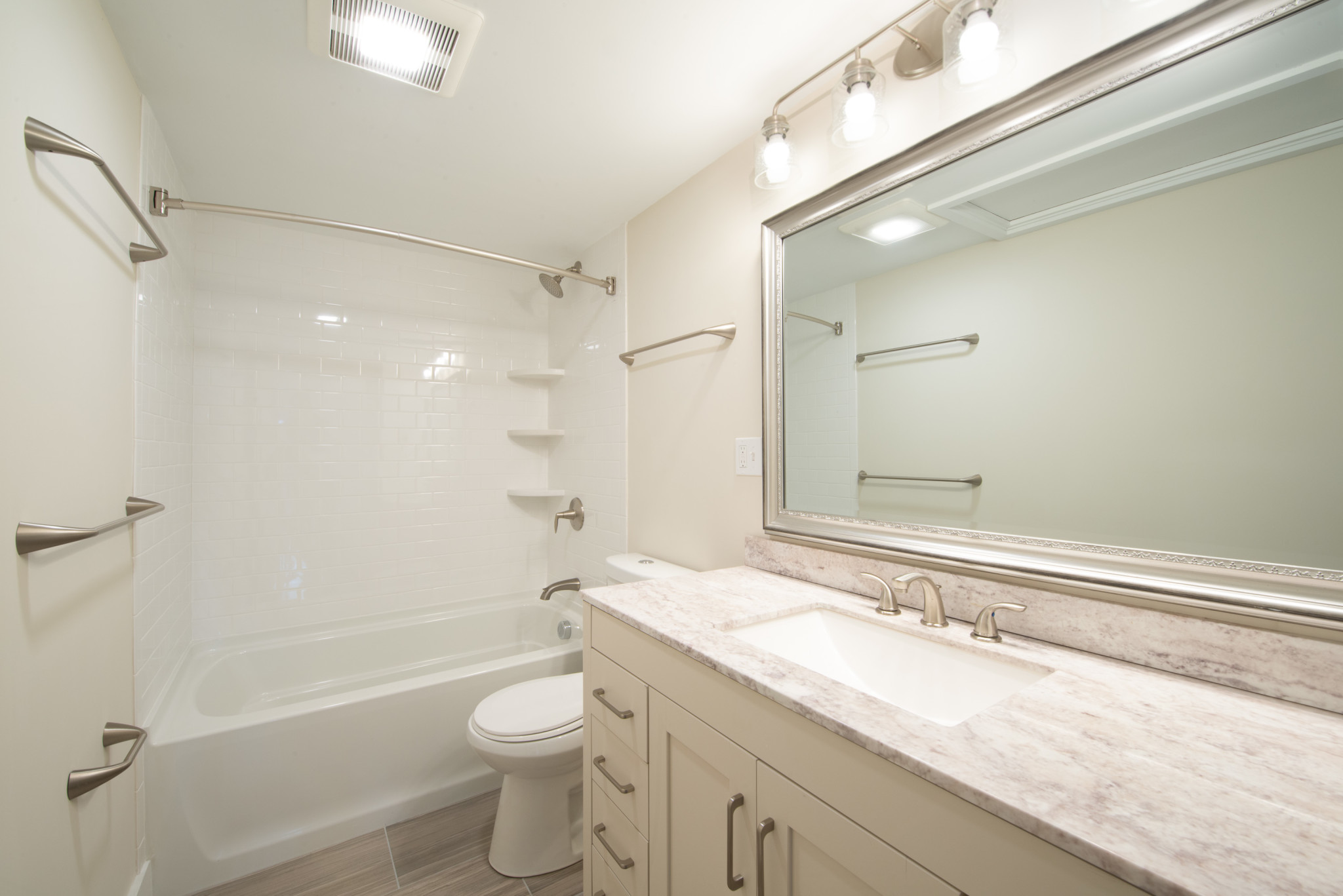 4 bed, 2 bath apartment for rent at 19 Playstead Rd Unit Ad, Dorchester — photo 8 of 16