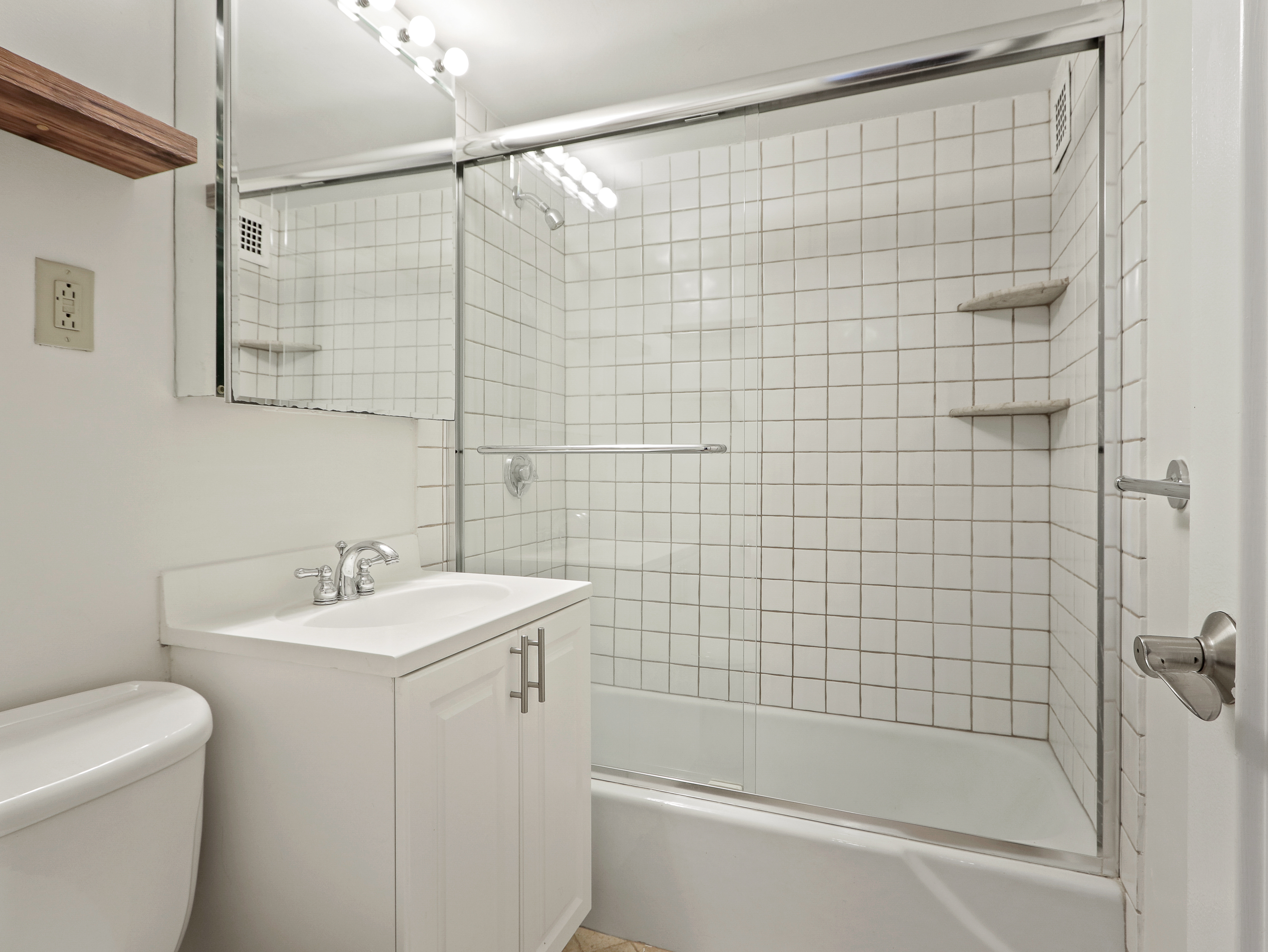 1 bed, 1 bath apartment for rent at 8 Whittier Pl Unit 14J, West End — photo 20 of 32