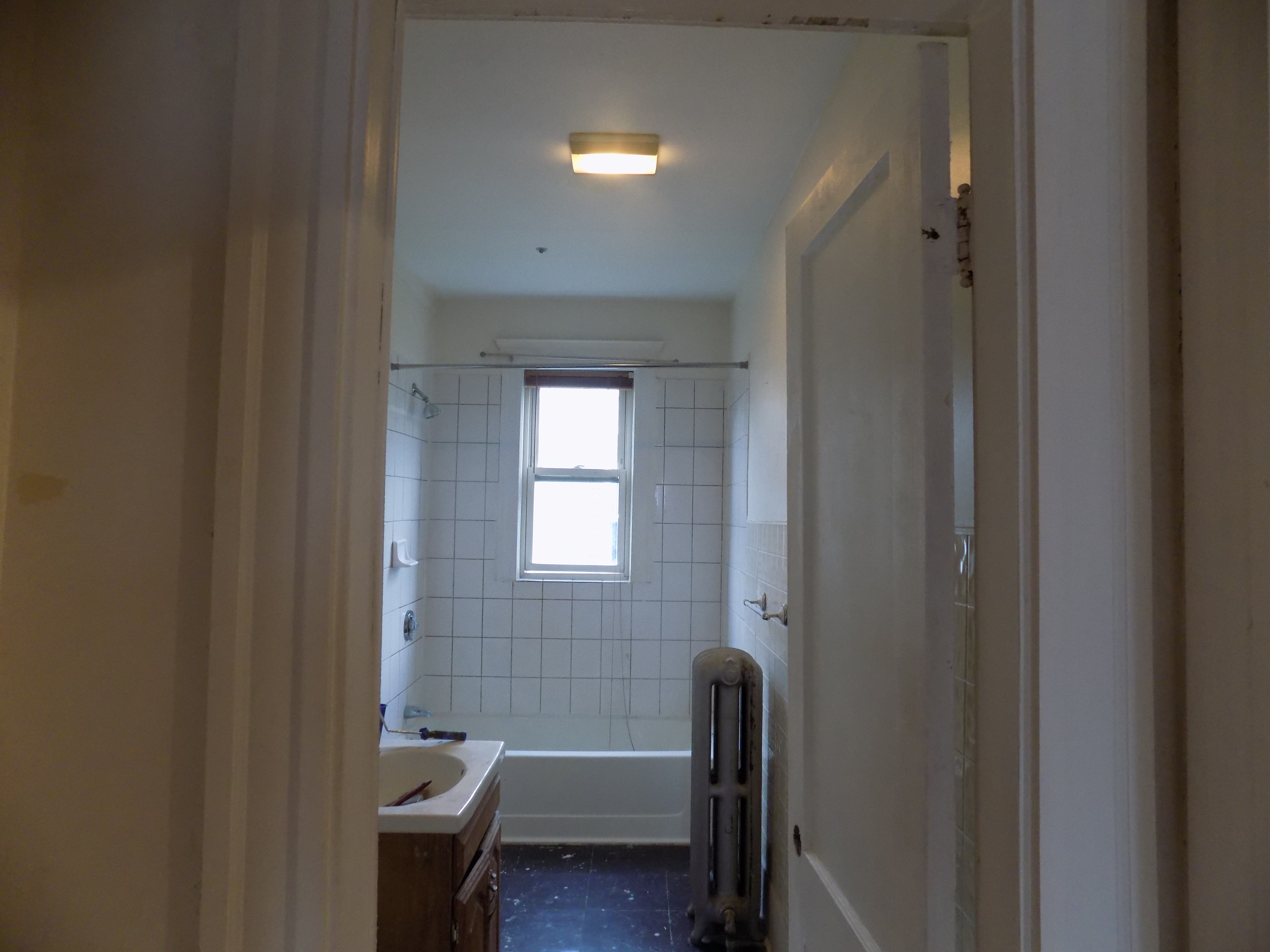 3.5 bed, 1 bath apartment for rent at 111 Callender St Unit 3, Dorchester — photo 1 of 6