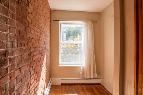 1.5 bed, 1 bath apartment for rent at 101 Cedar St Unit 3D, Roxbury — photo 9 of 17